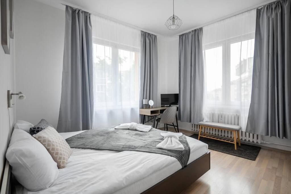 Spacious 3Bd Central Apartment Sofia Luaran gambar